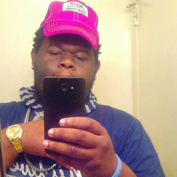 Meet your Posher, Vee - Picture 1 of 1